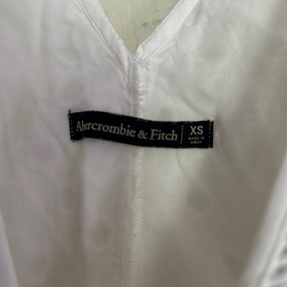 Abercrombie & Fitch embroidered Romper - Picture 5 of 6
